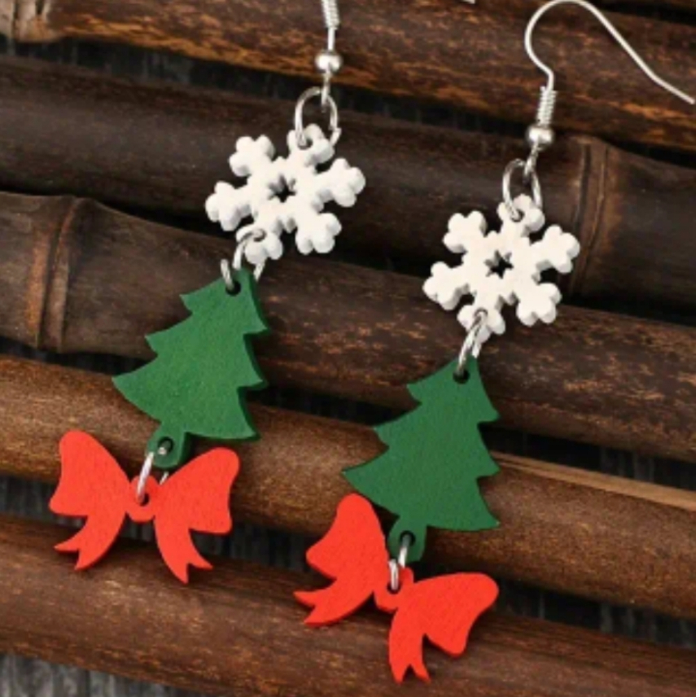 Holiday earrings